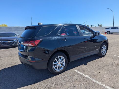 Used 2023 Chevrolet Equinox LS w/ LPO, Cargo Package image 4