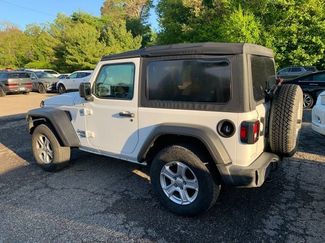 Used 2021 Jeep Wrangler Sport AWD/4WD video 2
