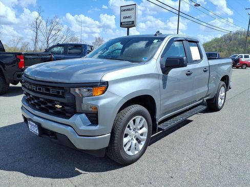 Used 2026 Chevrolet Silverado 1500 Custom image 8