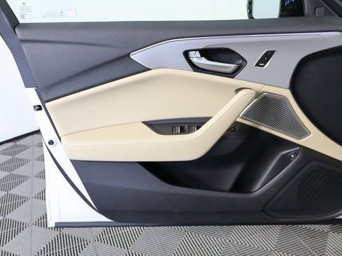 Used 2025 Acura TLX w/ Technology Package image 12