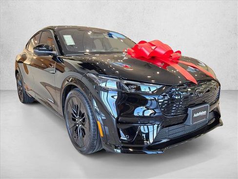 New 2025 Ford Mustang Mach-E GT image 6