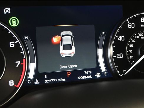 Used 2023 Acura TLX w/ Technology Package FWD image 3