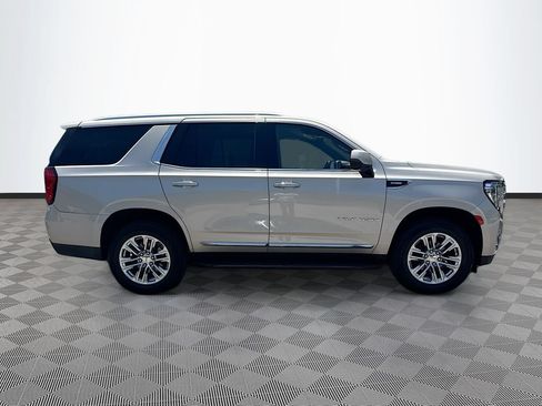 Used 2023 GMC Yukon SLT RWD image 5