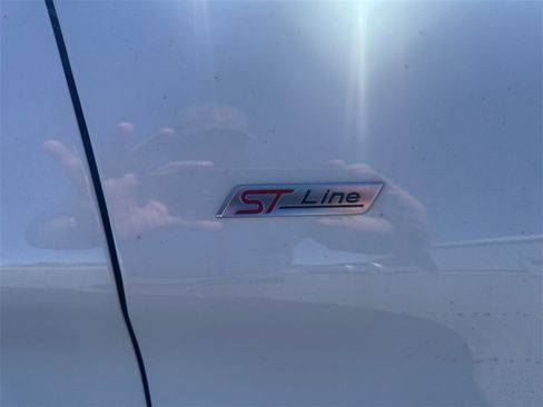 New 2026 Ford Explorer ST-Line w/ ST-Line Street Pack image 16
