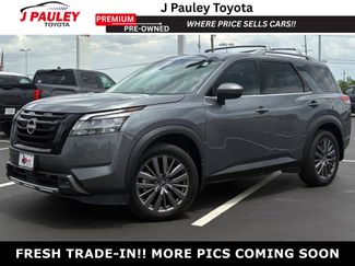 Used 2024 Nissan Pathfinder SL w/ SL Premium Package FWD video 1