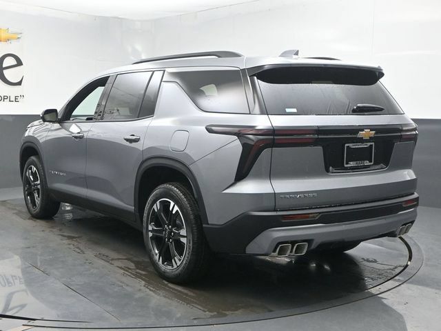 New 2027 Chevrolet Traverse LT w/ Sun and Wheel Package FWD image 15