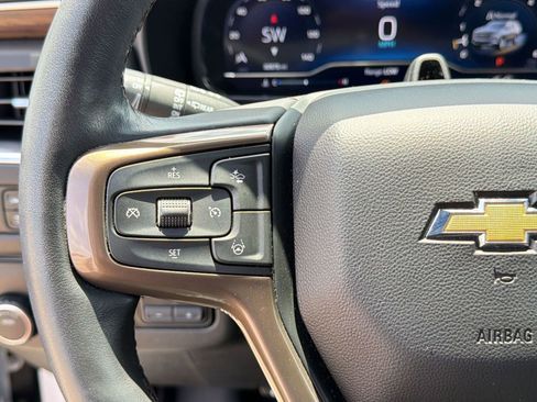 Used 2023 Chevrolet Tahoe High Country w/ Advanced Technology Package RWD image 18