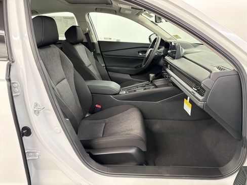 New 2026 Honda Accord SE image 30