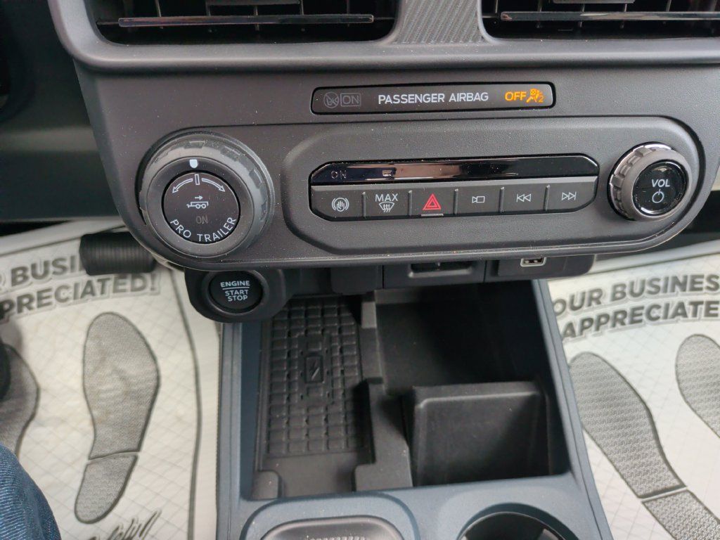 Used 2025 Ford Maverick Lobo AWD/4WD image 20