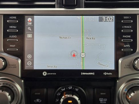 Used 2022 Toyota 4Runner SR5 Premium w/ Moonroof Package image 15