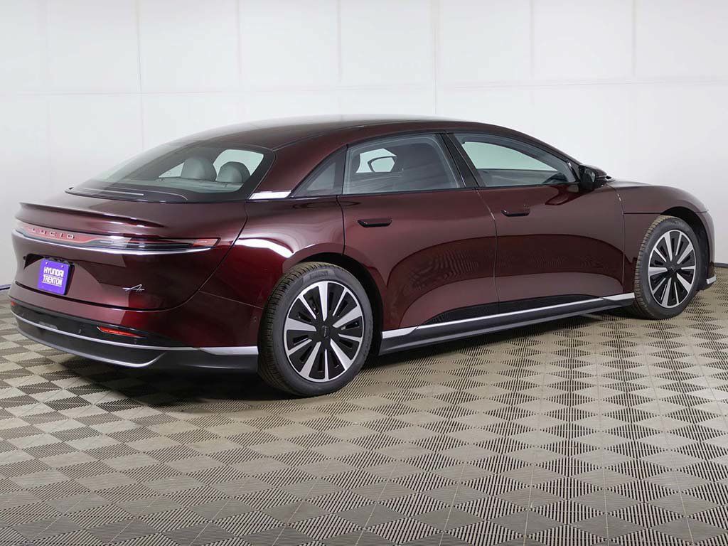 Used 2023 Lucid Air Pure AWD/4WD image 11