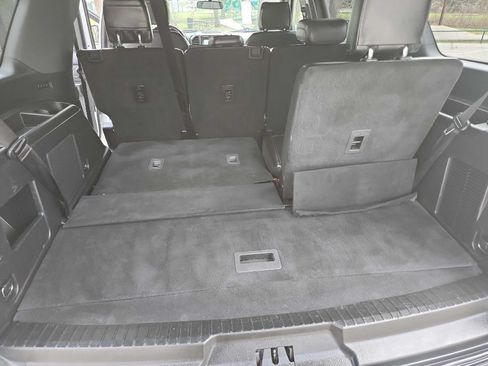 Used 2020 Ford Expedition Limited AWD/4WD image 35