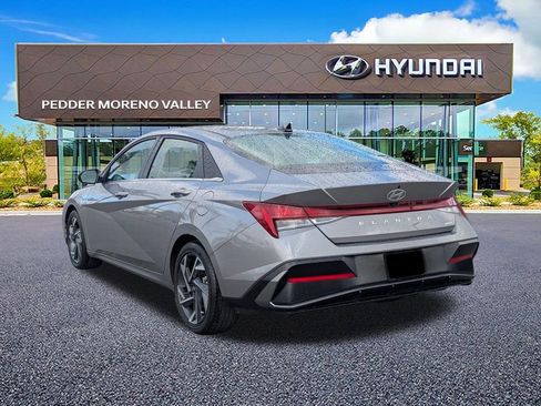 Certified 2025 Hyundai Elantra Limited image 5