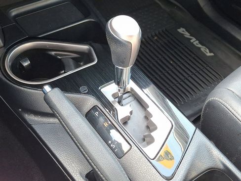 Used 2018 Toyota RAV4 Limited w/ All Weather Liner Package image 17