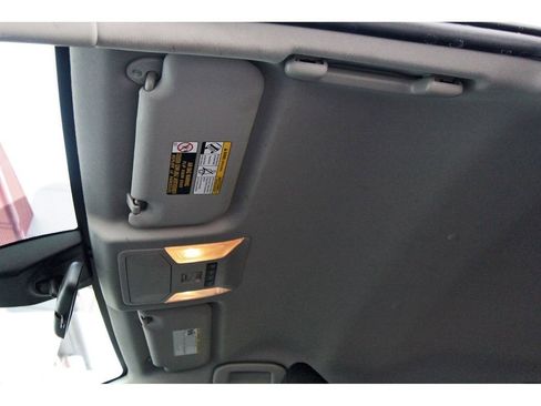 Used 2021 Toyota RAV4 LE image 26