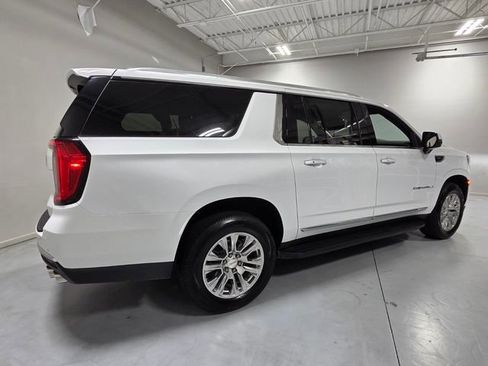 Used 2024 GMC Yukon XL Denali RWD image 14