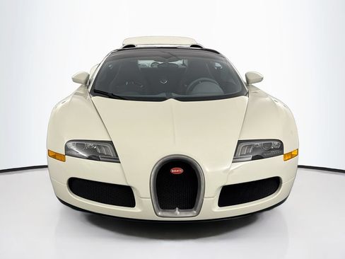 Used 2011 Bugatti Veyron AWD/4WD image 36