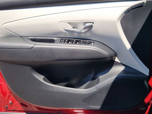 Used 2025 Hyundai Tucson SEL FWD image 21