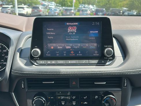 Used 2021 Nissan Rogue S AWD/4WD image 17