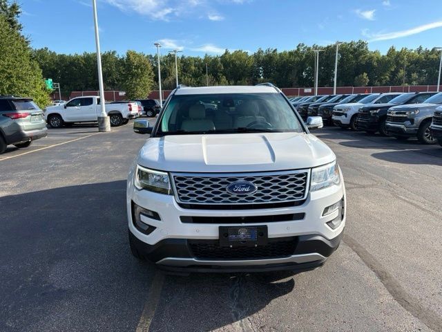 Used 2016 Ford Explorer Platinum AWD/4WD image 8
