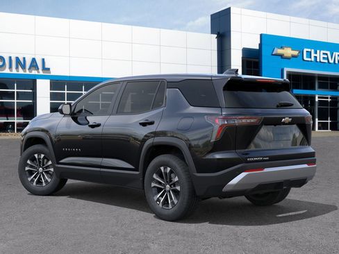 New 2026 Chevrolet Equinox LT w/ Convenience Package II image 3