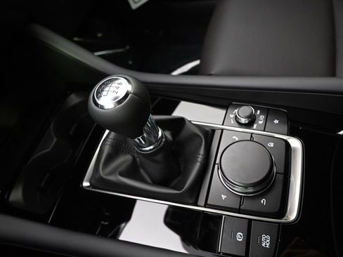 New 2026 MAZDA MAZDA3 2.5 S Hatchback w/ Premium Pkg image 31