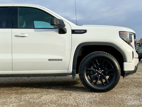 Certified 2022 GMC Sierra 1500 Elevation image 10