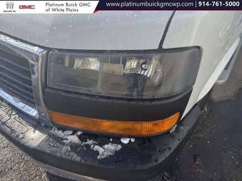 Used 2024 GMC Savana 2500 w/ Driver Convenience Package image 8