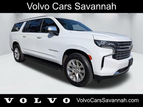 Used 2023 Chevrolet Suburban Premier RWD image 1