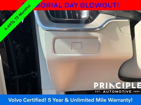Certified 2023 Volvo XC60 B5 Plus FWD image 24