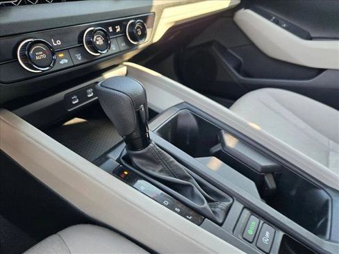 Used 2024 Honda Accord LX image 11