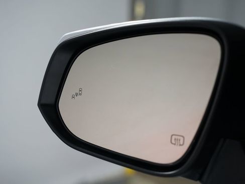 Certified 2024 Toyota Highlander XLE image 27