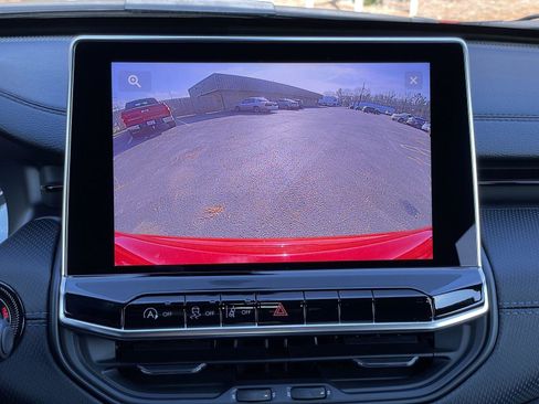 New 2026 Jeep Compass Latitude image 19