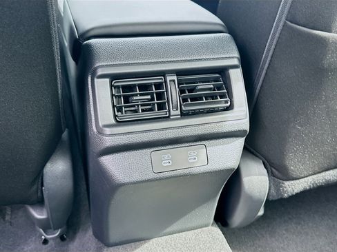 New 2025 Honda Accord SE image 18