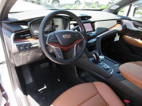 New 2025 Cadillac XT5 Premium Luxury w/ Technology Package image 14