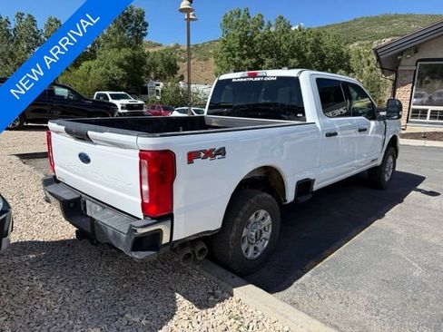 Used 2024 Ford F250 XLT w/ FX4 Off-Road Package AWD/4WD image 6