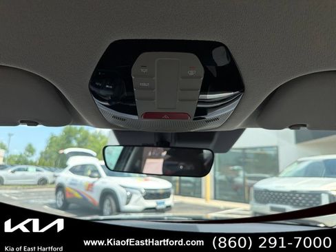 New 2026 Kia K4 FWD image 24
