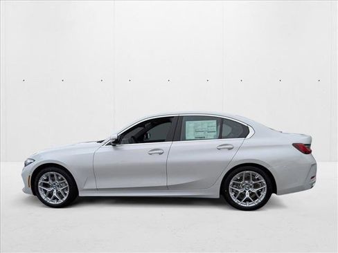 New 2025 BMW 330i Sedan w/ Convenience Package image 5
