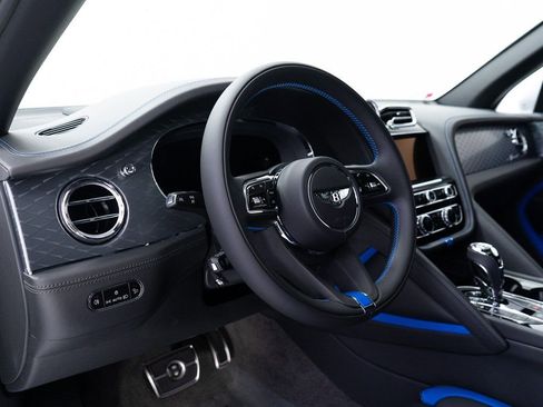 New 2026 Bentley Bentayga Speed AWD/4WD image 14