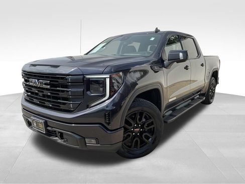 Used 2022 GMC Sierra 1500 Elevation w/ Elevation Premium Package AWD/4WD image 1