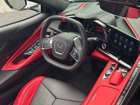 Used 2023 Chevrolet Corvette Stingray Premium Conv w/ Z51 Performance Package image 45