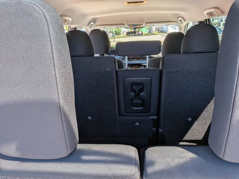 Used 2022 Mitsubishi Outlander ES AWD/4WD image 33