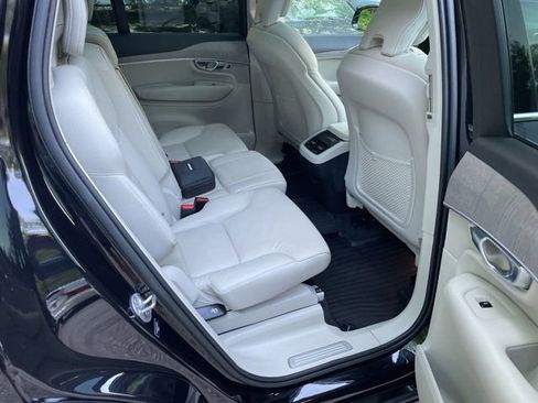 Certified 2023 Volvo XC90 B6 Plus w/ Protection Package Premier AWD/4WD image 15