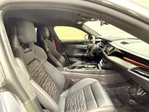 Used 2022 Audi RS e-tron GT w/ Year 1 Package AWD/4WD image 57