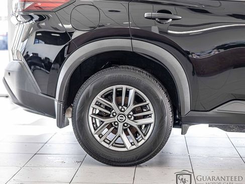 Used 2021 Nissan Rogue S image 10