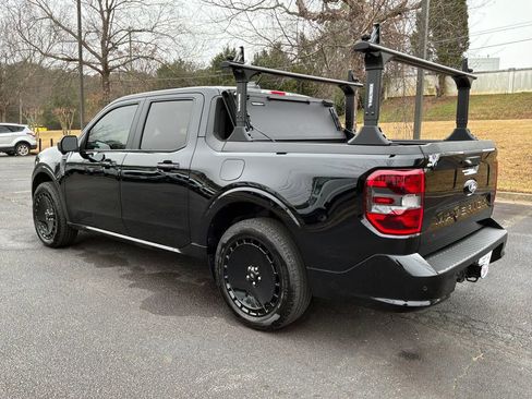 Used 2025 Ford Maverick Lobo image 12