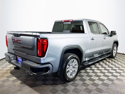Used 2025 GMC Sierra 1500 Denali image 8