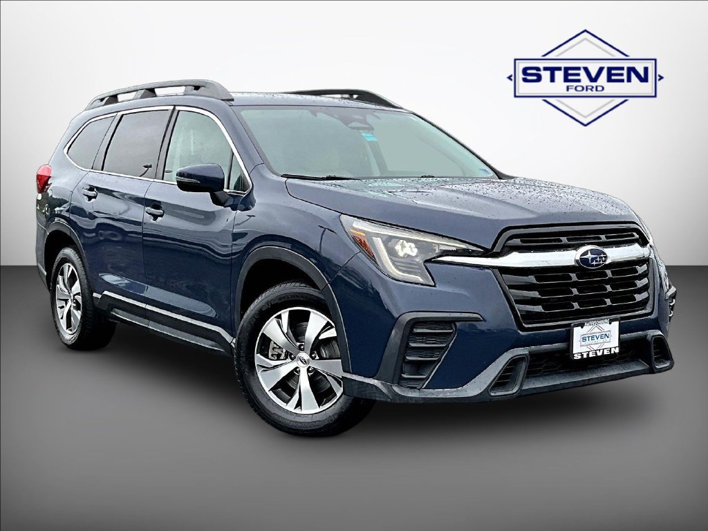 Used 2023 Subaru Ascent Premium w/ Convenience Package AWD/4WD image 1