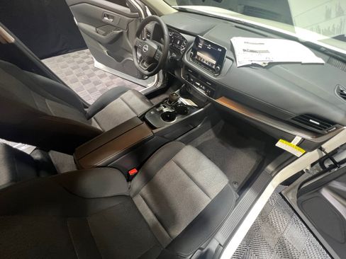 New 2026 Nissan Rogue SV FWD image 21