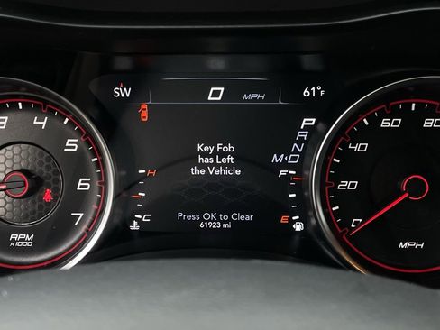 Used 2023 Dodge Charger SXT image 15